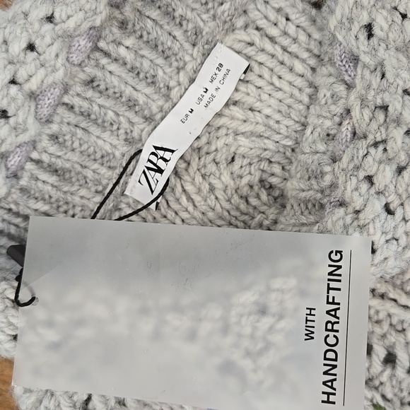 Zara Gray Embroidered Oversized Sweater - Picture 15 of 15